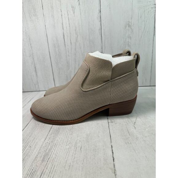 Nurture NEW Ankle Leather Mesh Booties Carnes Gris Taupe Sz 7.5 in Box Side Zip - Picture 11 of 12